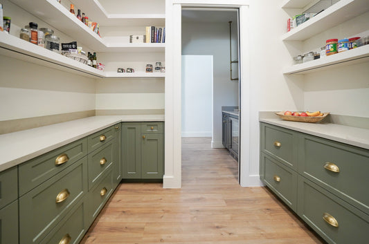 Custom Pantry & Wet Bar Suite